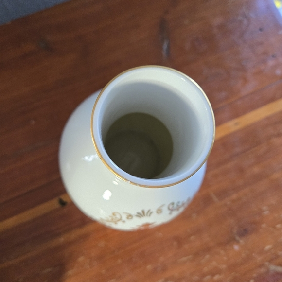 Andrea by Sadek Gold Red Floral Rose White Vase Vintage - Picture 2 of 5